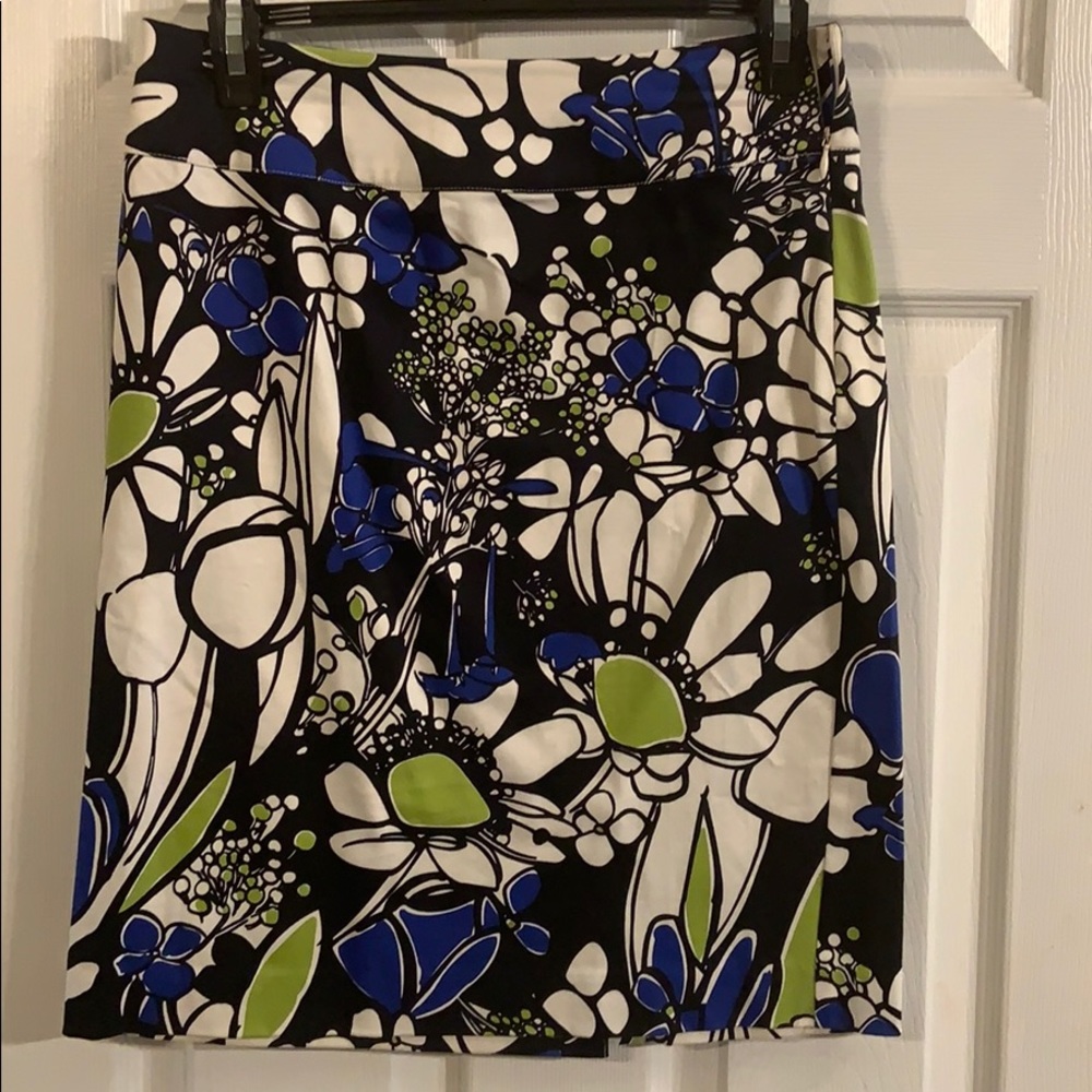 Pencil skirt